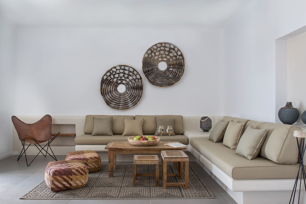 White & Co. Exclusive Island Villas 18/45