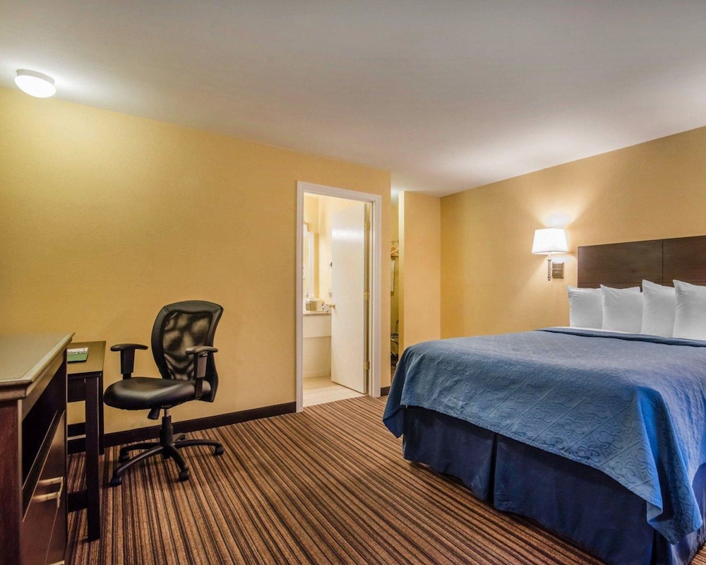 Align Inn Vermont (ex Quality Inn At Quechee Gorge) 26/40