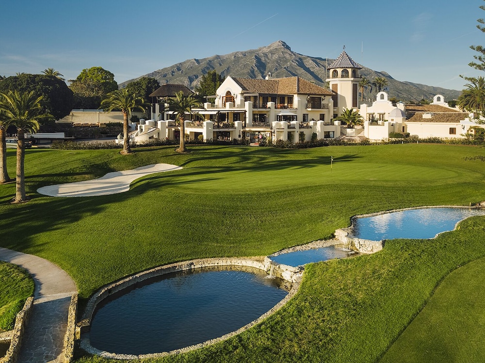 Aloha Hill Club Golf and Spa 42/49