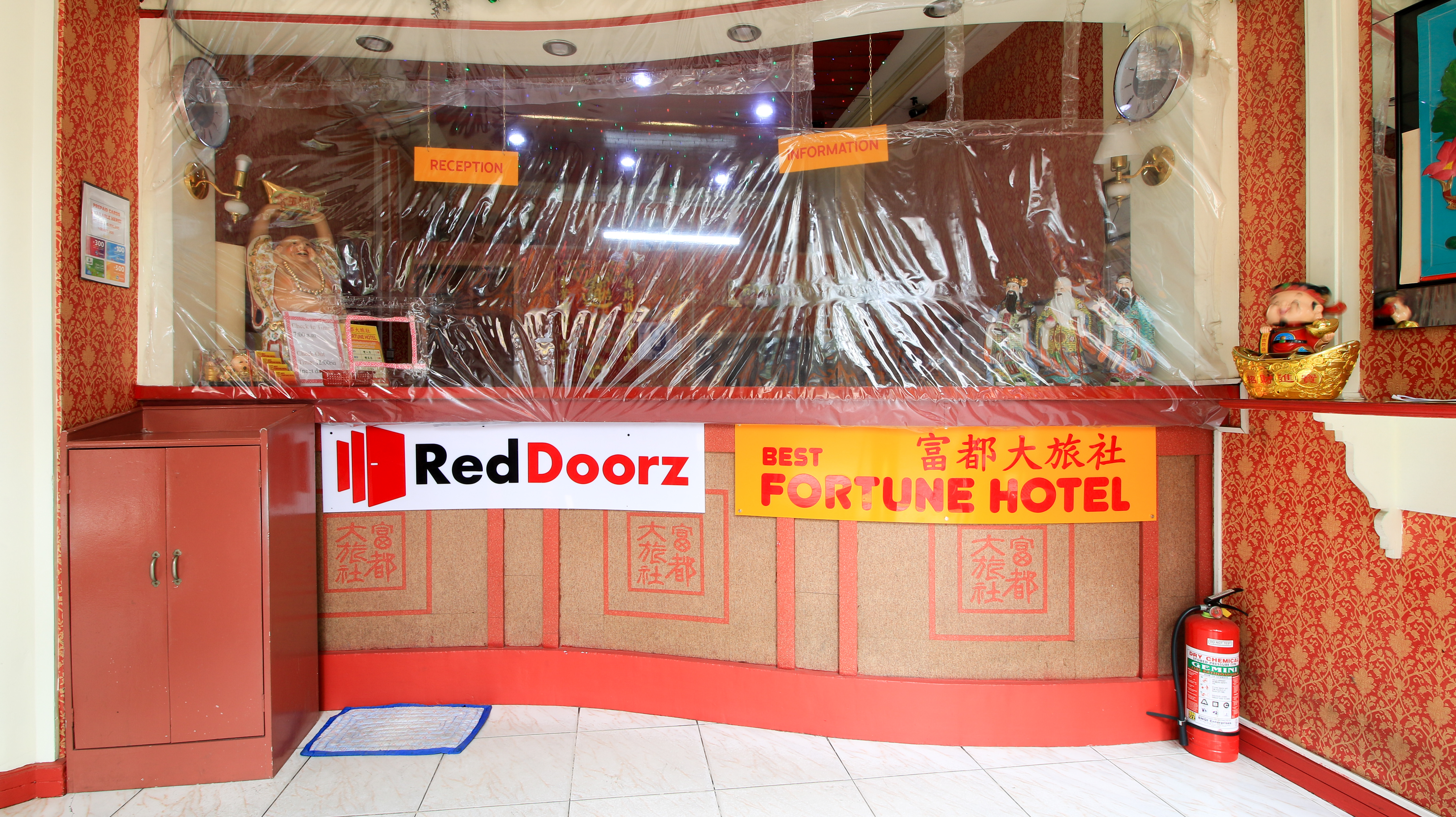 RedDoorz Plus @ Chinatown Binondo 5/26