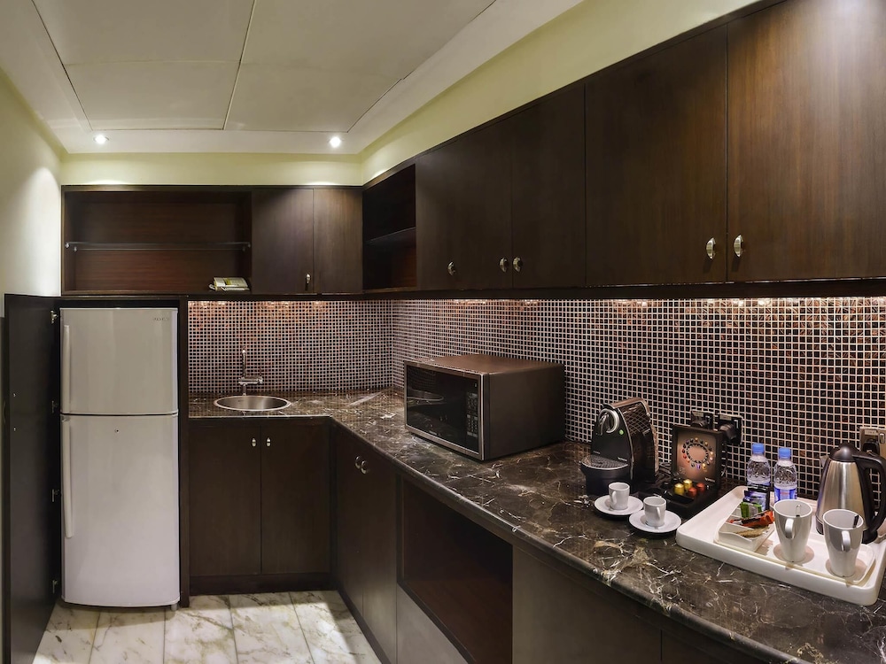 فندق سوفيتل كورنيش الخبر(Sofitel Al Khobar the Corniche) 10/66