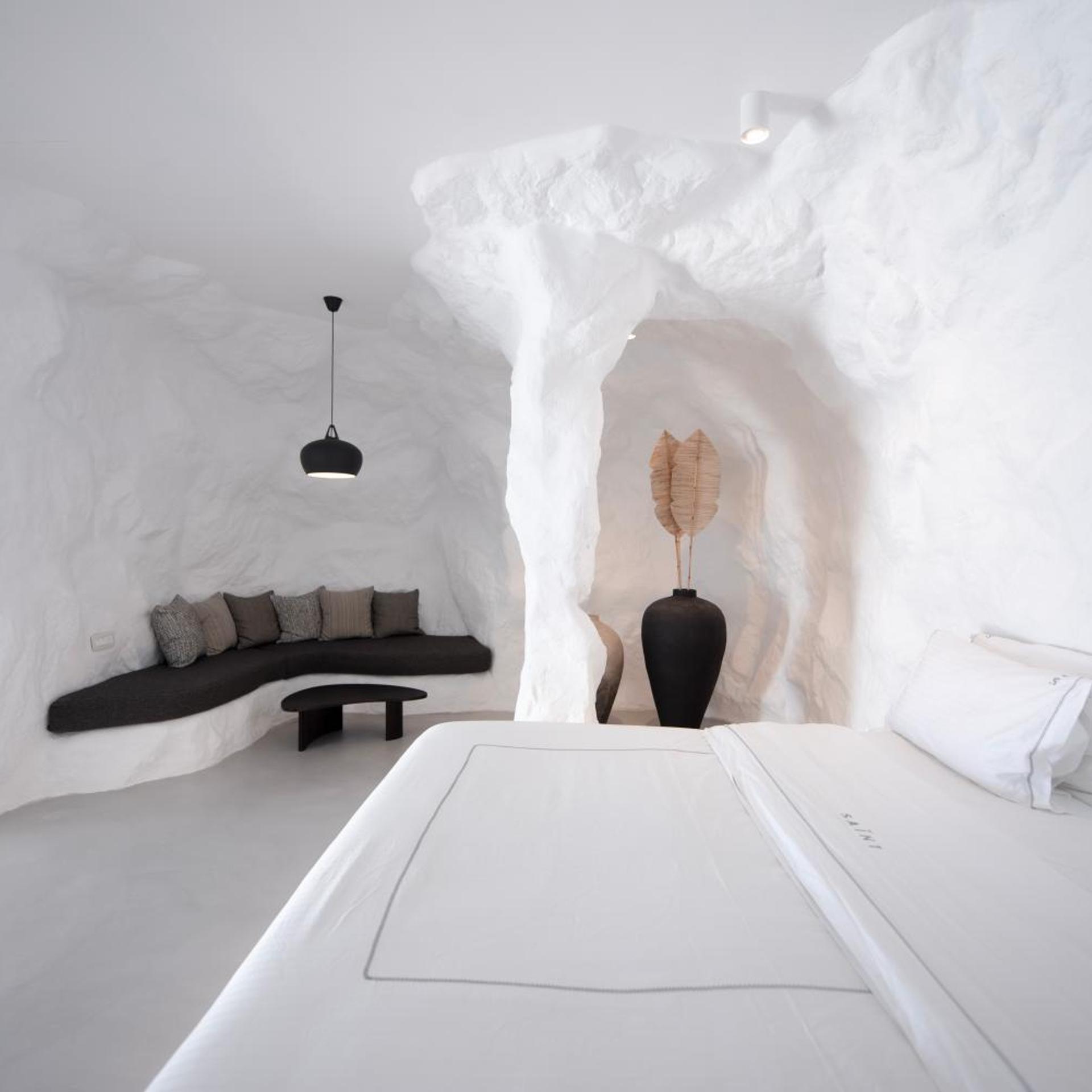 Majestic, Suite, King Bed, Plunge Pool