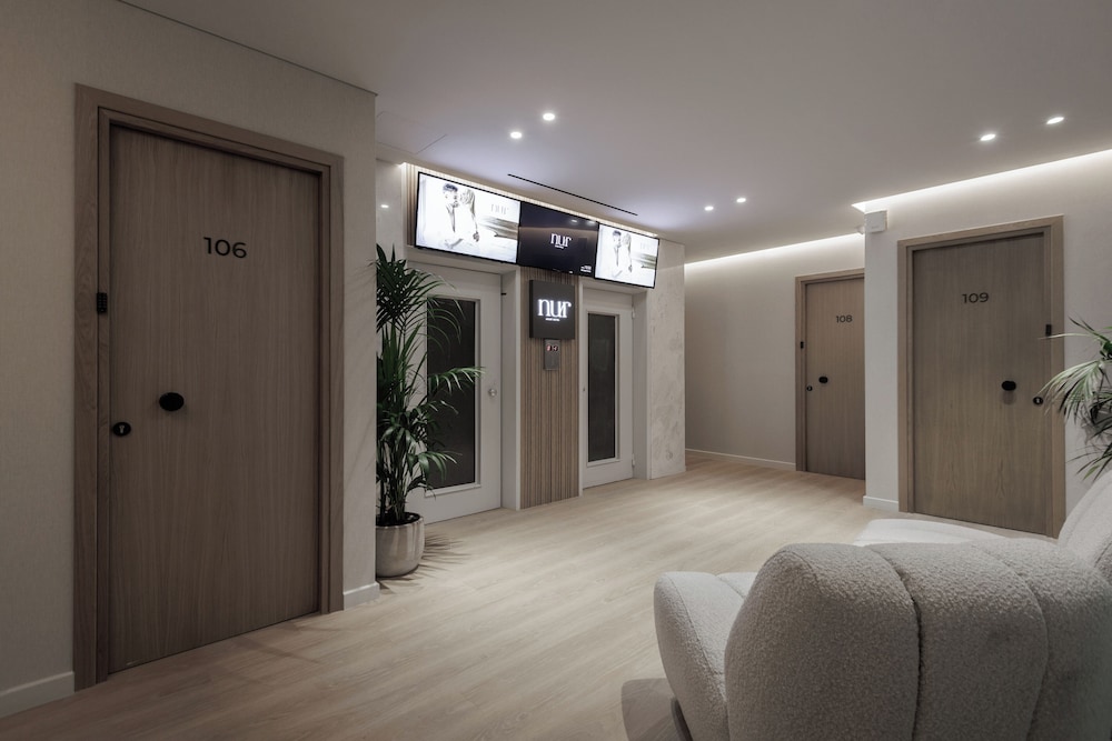 NUR Aparthotel Athens 10/35