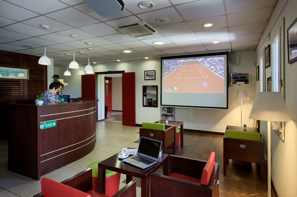 Hotel Kyriad Libourne - Saint Emilion 2/34