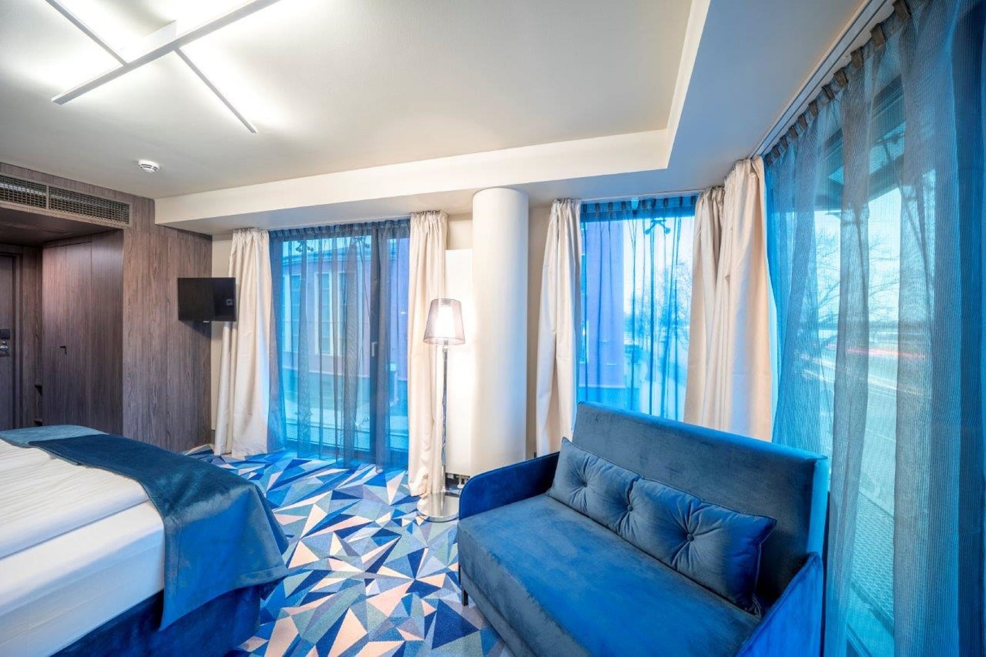 RIVERSIDE SUPERIOR ROOM No Spa Access, Wellton Riverside SPA Hotel 7/10