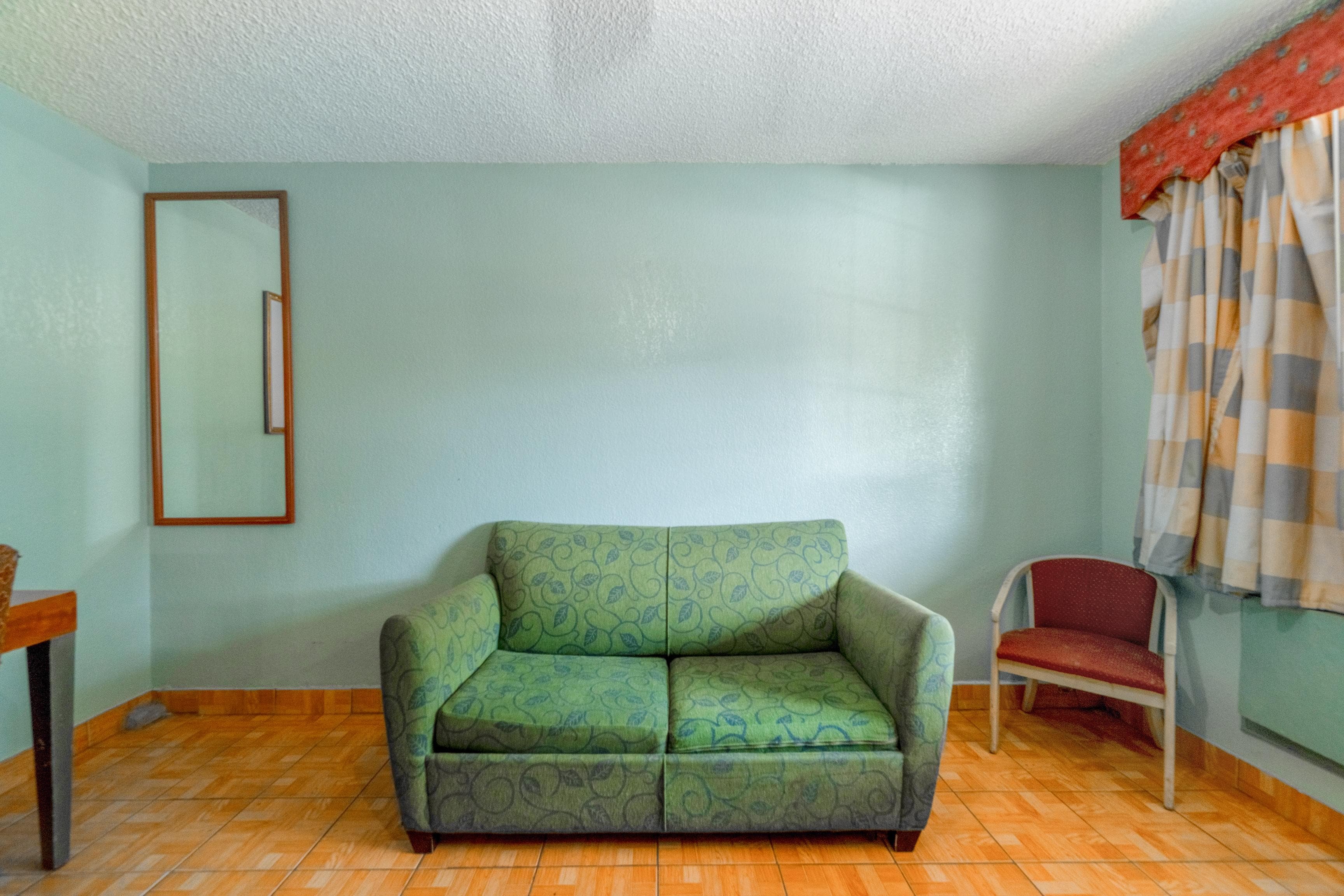 Lone Star Inn & Suites Harlingen TX 36/60