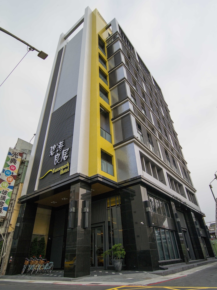 ウォーターマークホテル高雄駅 写真1
