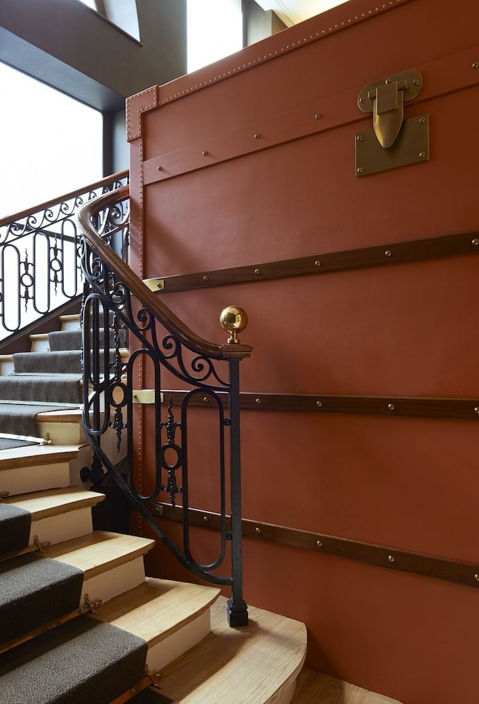 Grand Hotel Du Palais Royal