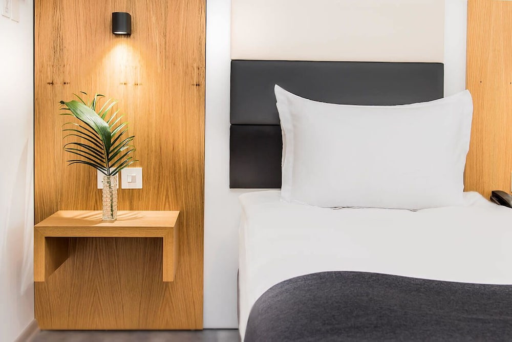 Ingate Hotel 22/50
