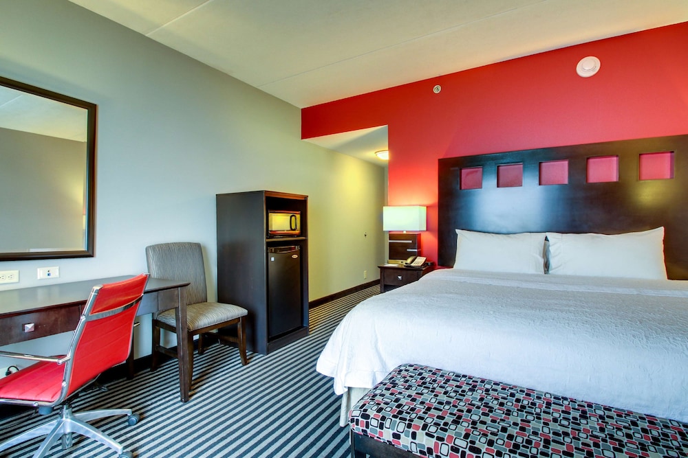 Hampton Inn Birmingham Leeds 25/74