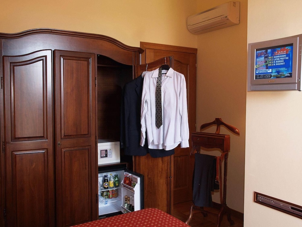 Petit Chateau B&B 33/42