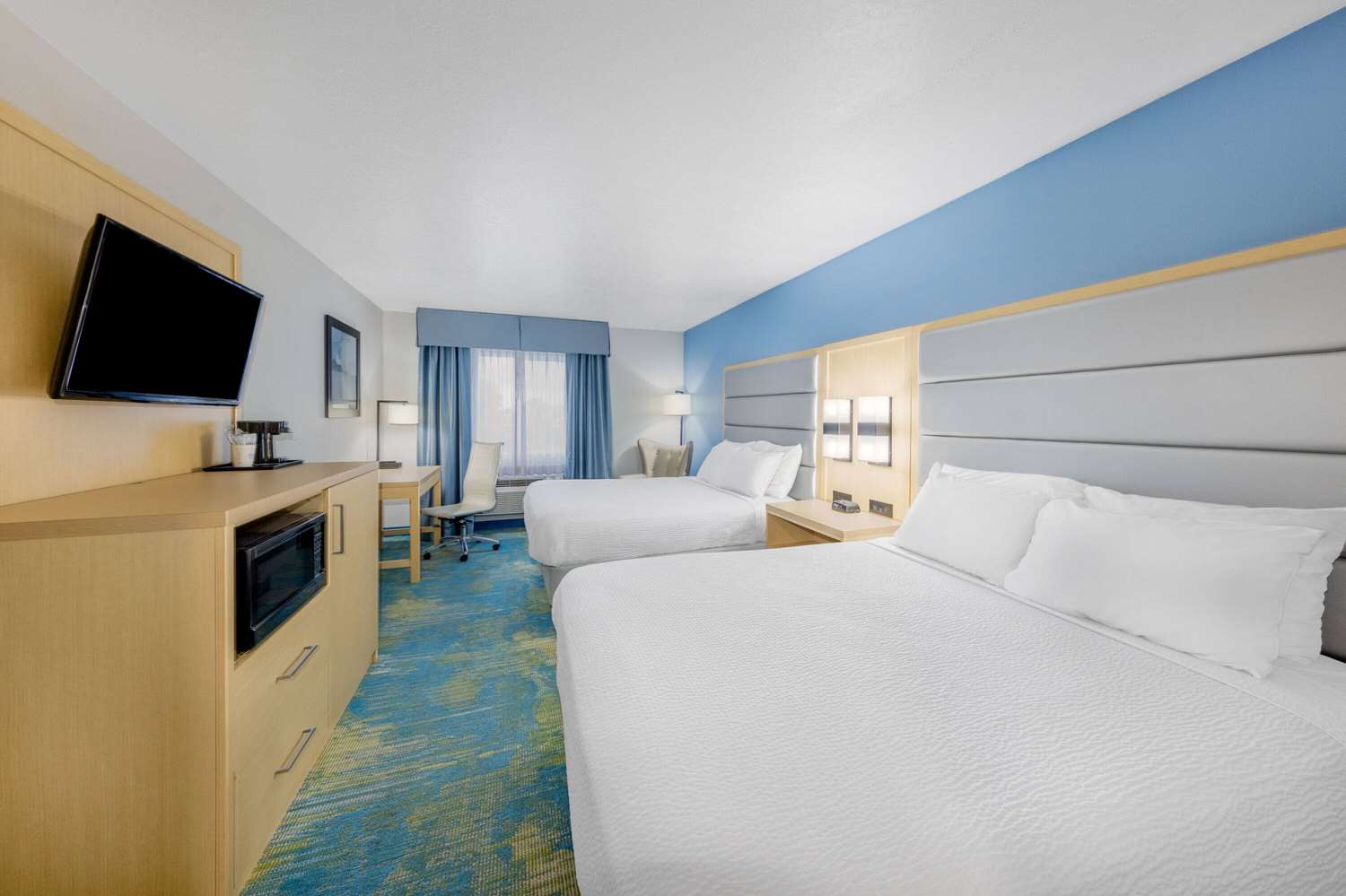 Days Inn By Wyndham Springville 6/44