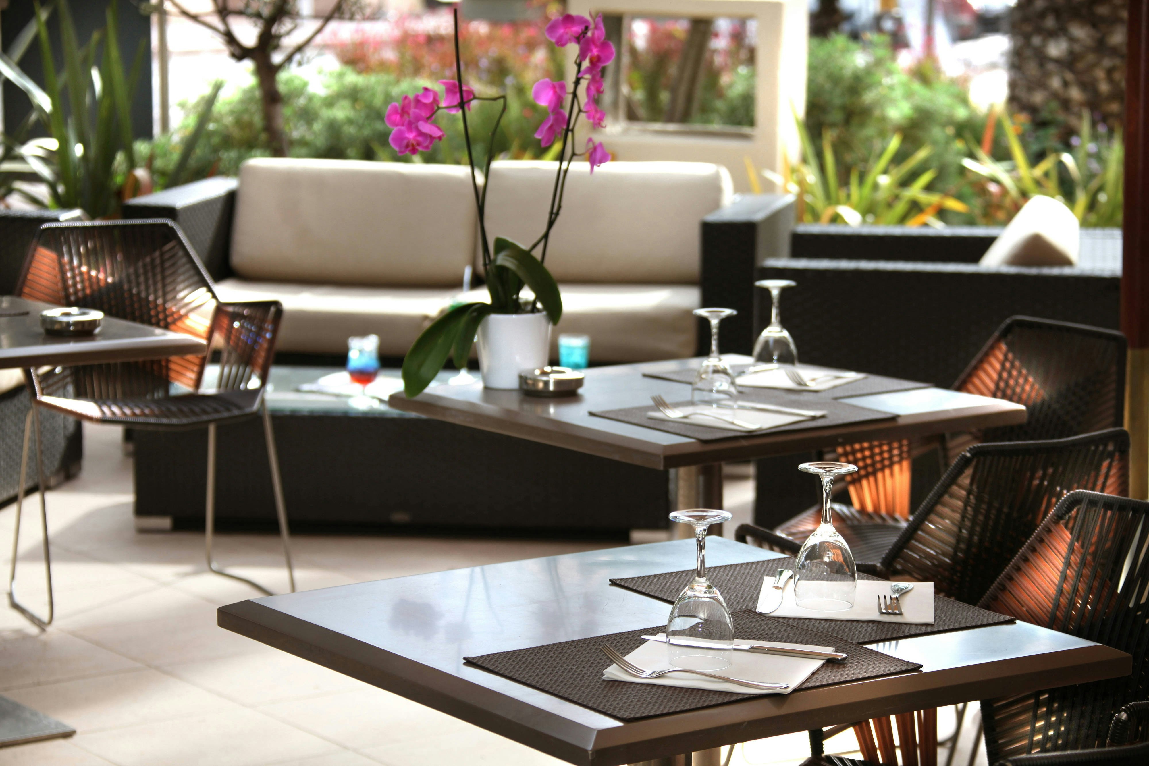 AC Hotel by Marriott Ambassadeur Antibes - Juan Les Pins 41/51