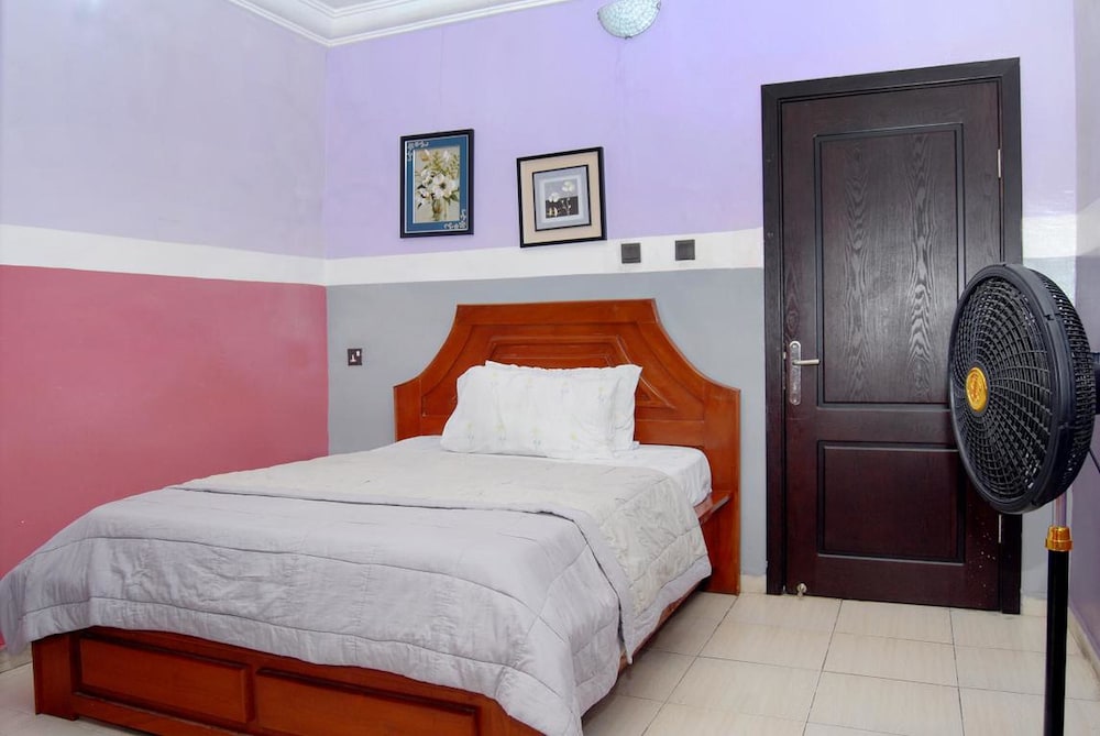 Royal Park Hotel & Suites 15/66