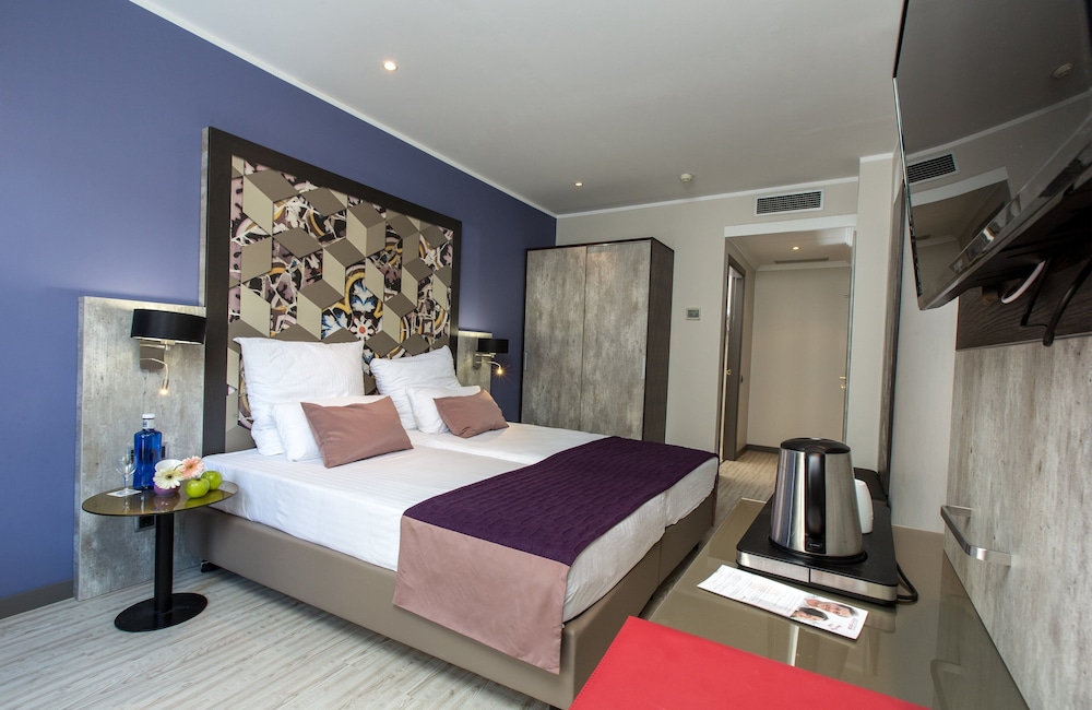 Leonardo Hotel Barcelona Las Ramblas 15/46