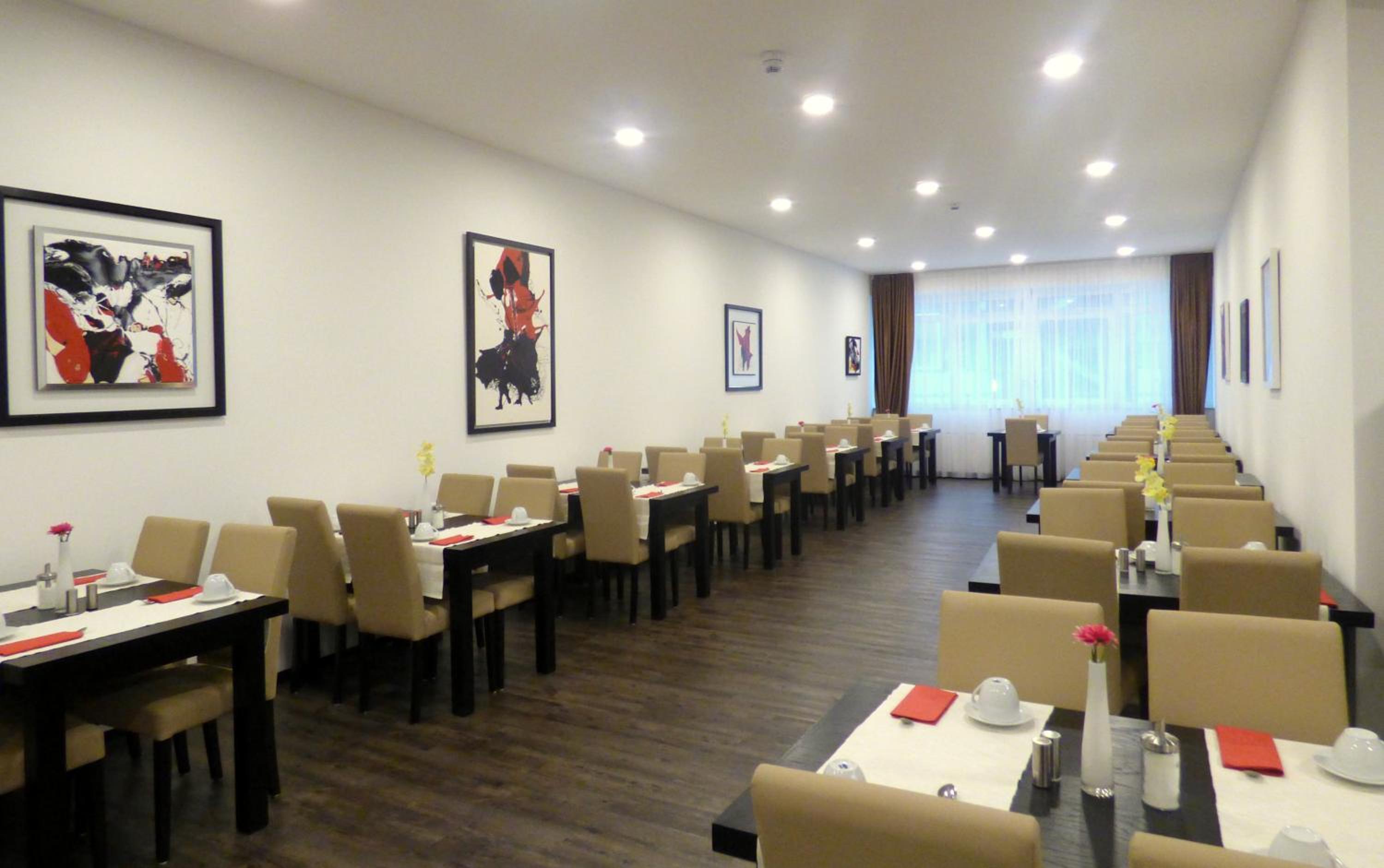 Hotel Luna 46/58