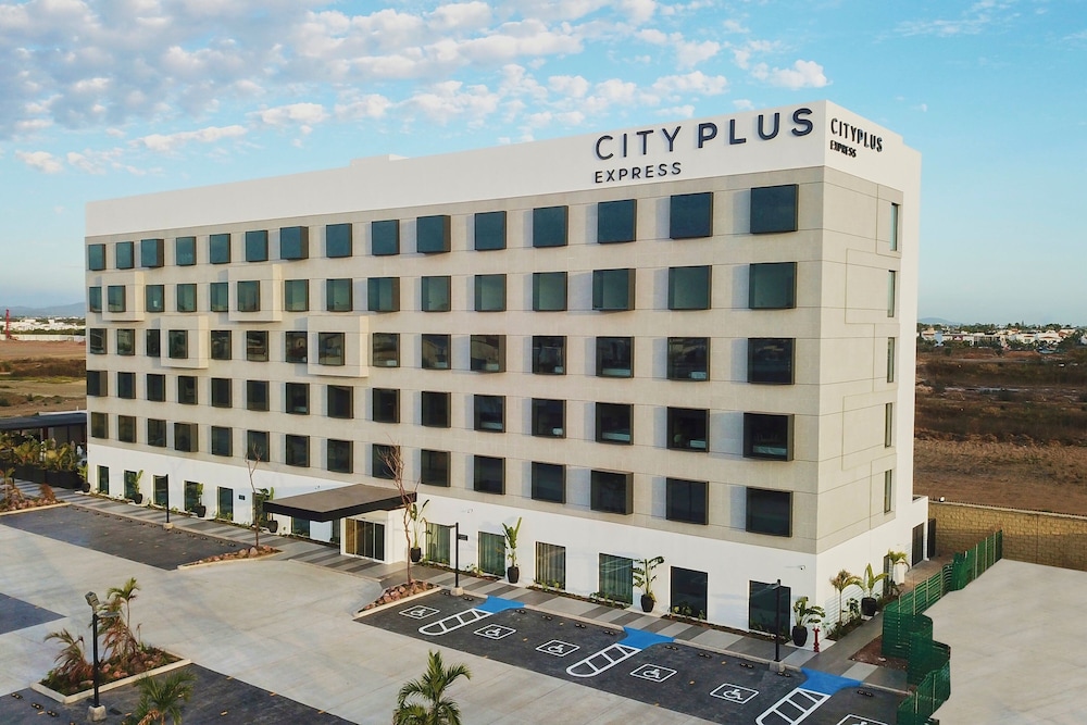 City Express Plus by Marriott Mazatlan 5/64