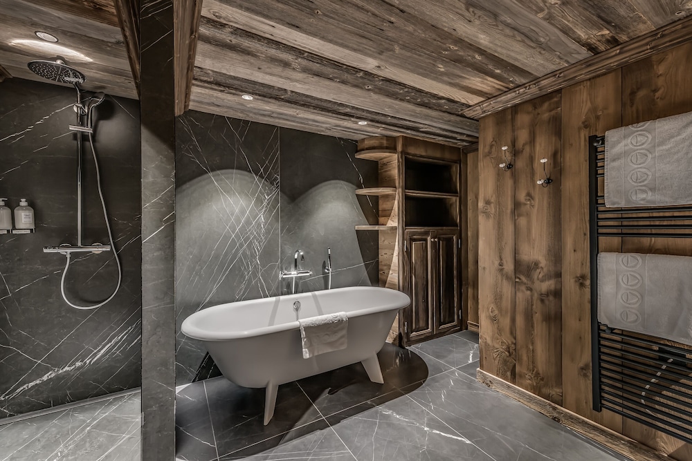 LE VAL D'ISERE 47/50