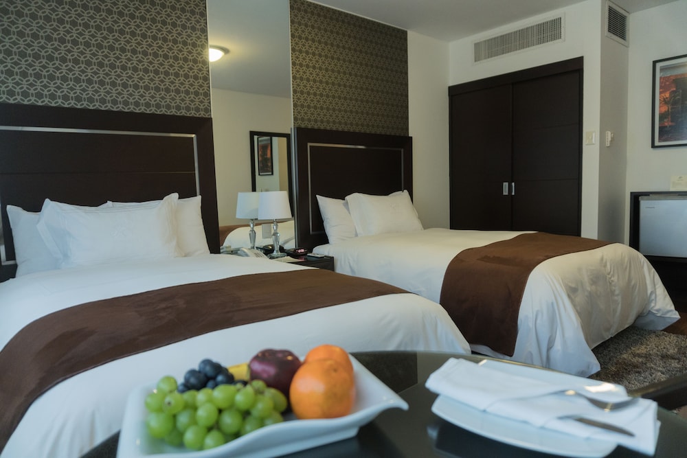 HOTEL JOSE ANTONIO 7/50