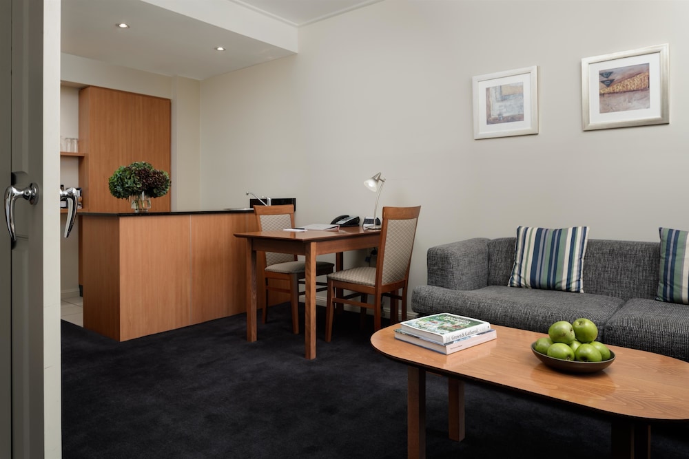Rydges Newcastle 41/65