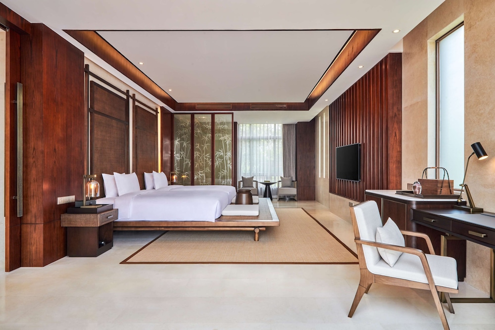 Lushan West Sea Resort 4/28