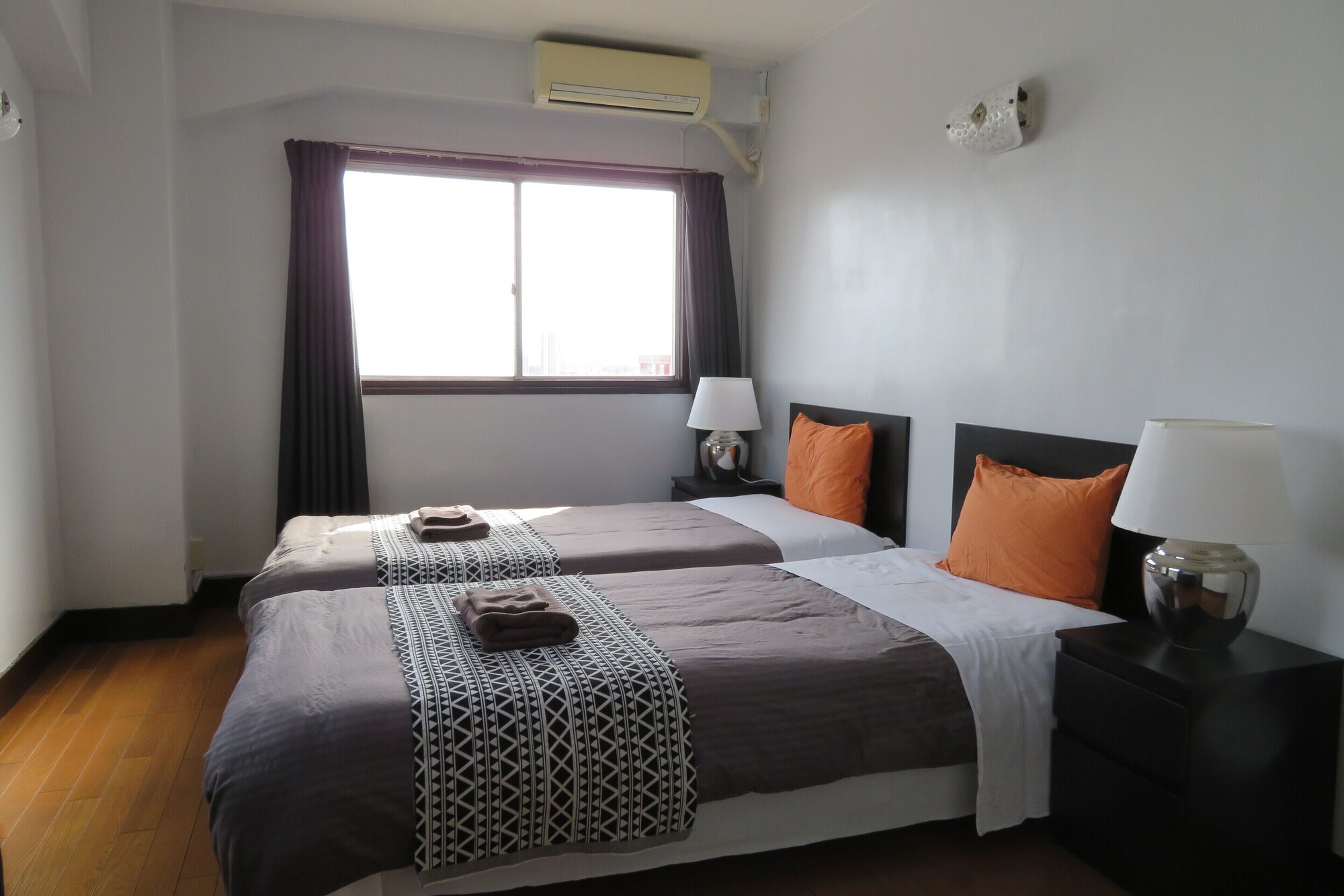 2 BEDROOMS, SUPERIOR, APARTMENT, HARBOUR VIEW, ACCESSIBLE