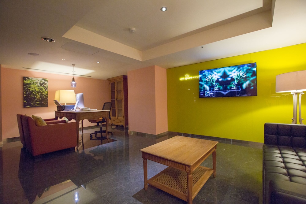 Inhouse Hotel Taichung 36/48