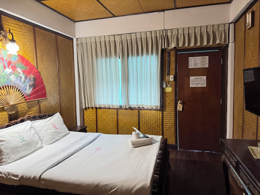 SUPERIOR, DOUBLE BED