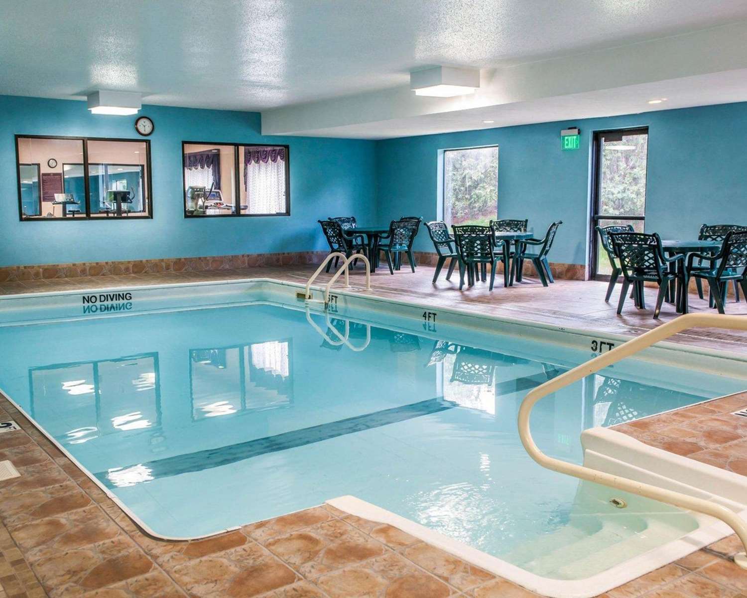 Quality Inn & Suites South Bend Airport 21/38