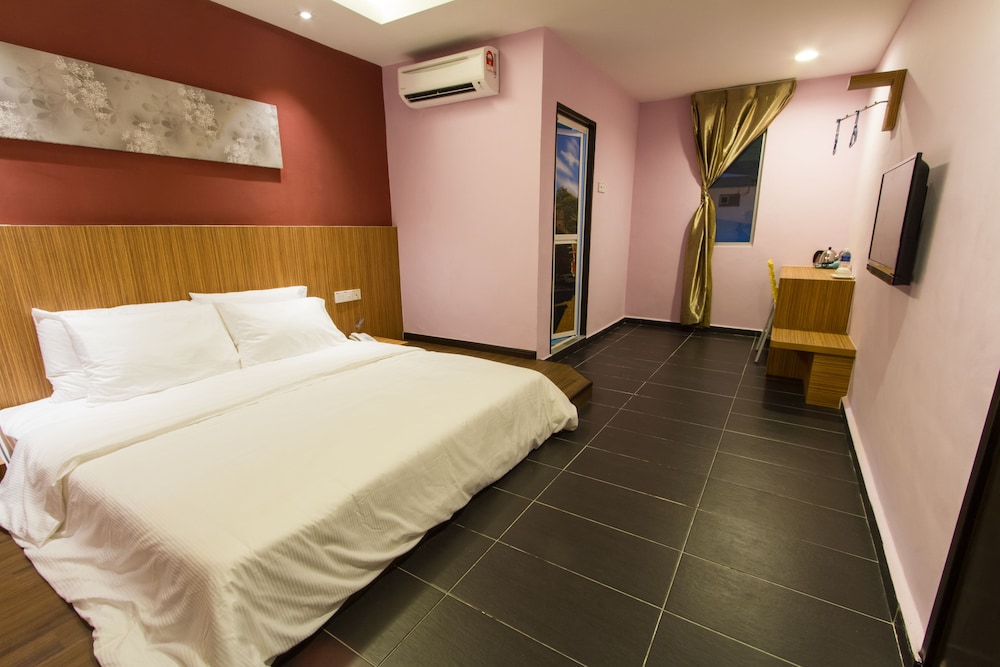 Js Hotel 11/60