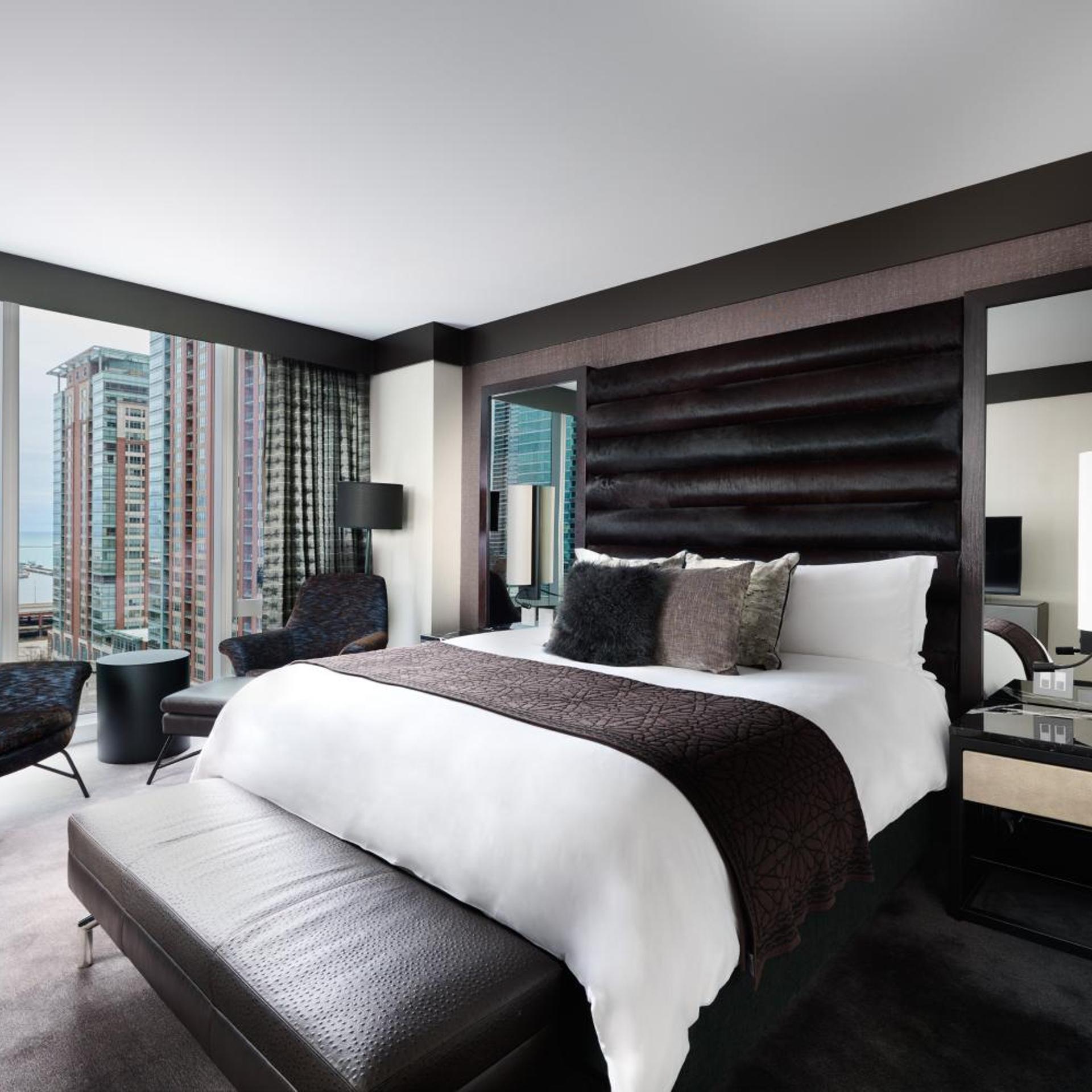 Chicago, Suite