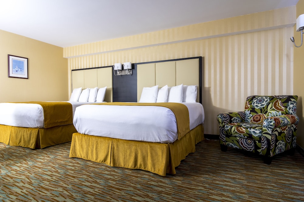 Sinbads Hotel And Suites 8/50