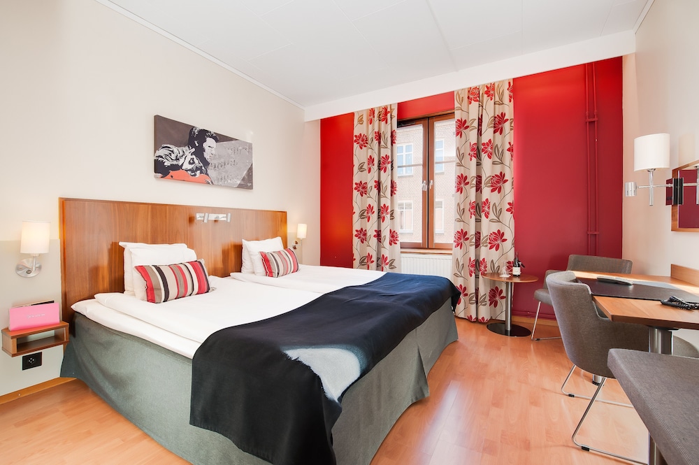 Home Hotel Kung Oscar 13/50