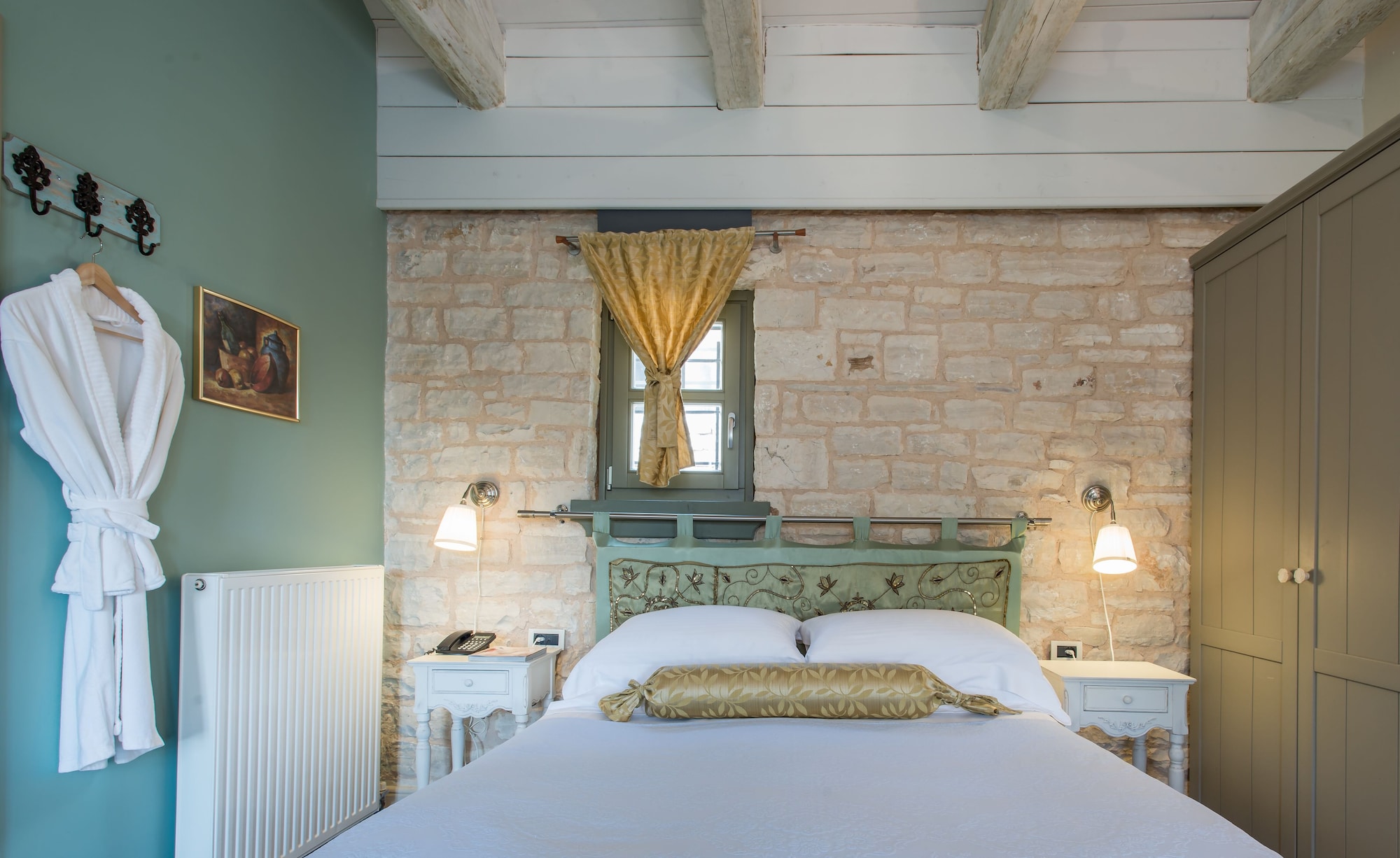 Bridal, Suite, Queen Bed, Sofa, Hot Tub