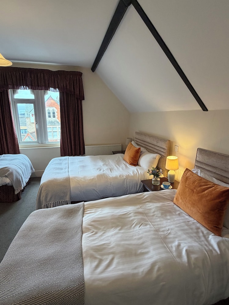 Taunton House Hotel 15/51