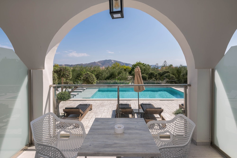 Litore Luxury Living 16/50