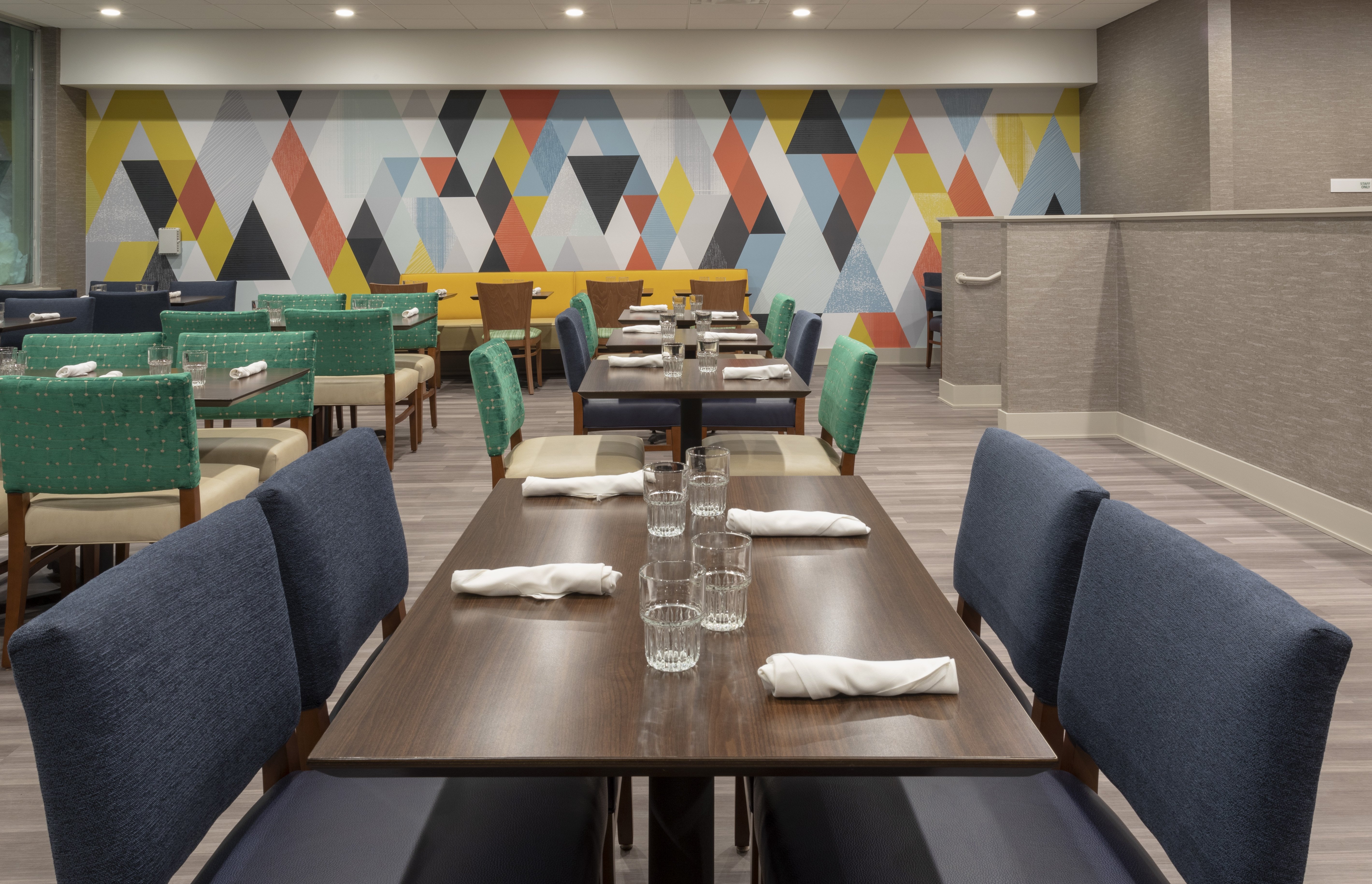 Holiday Inn Marquette 42/63