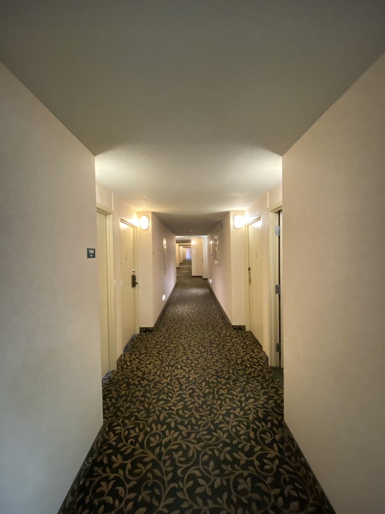 Baymont by Wyndham Great Falls City Center 56/60