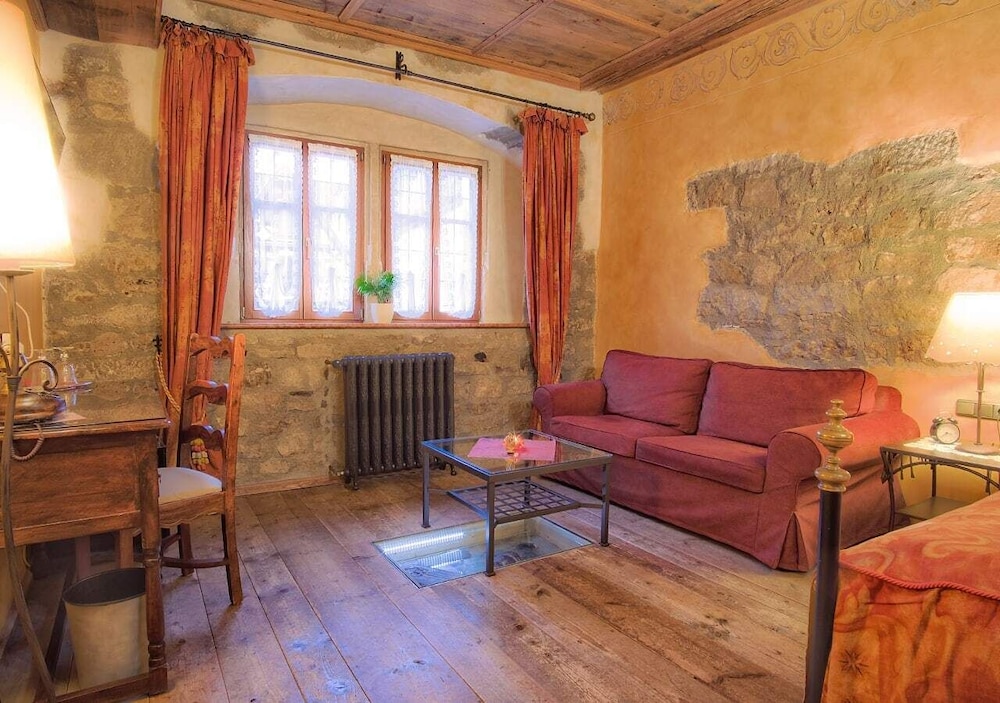 Historik Gotisches Haus Garni 56/71
