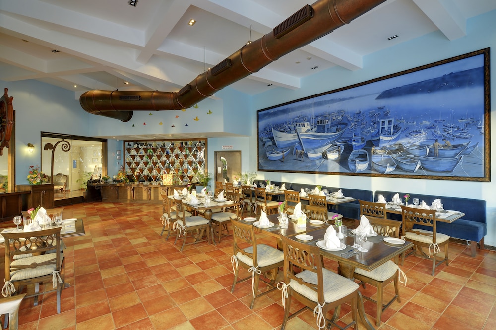 The Crown Goa 55/66