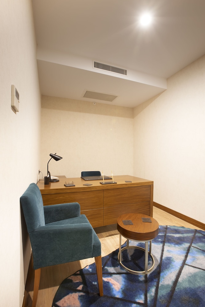 Mercure Istanbul Bakirkoy Hotel 64/73