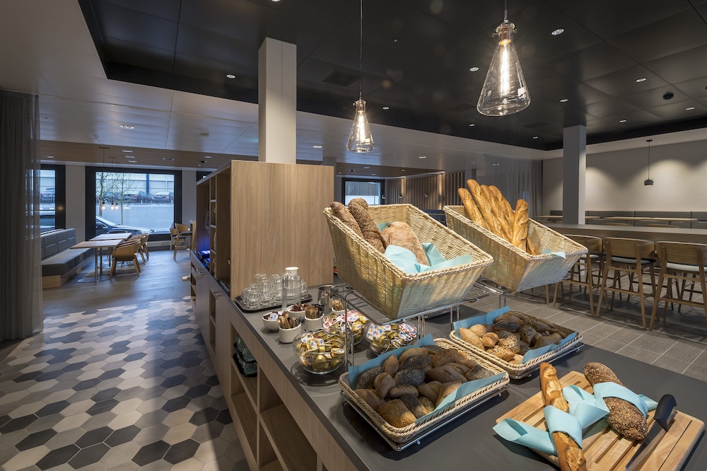 Holiday Inn Express Luzern Kriens 52/76