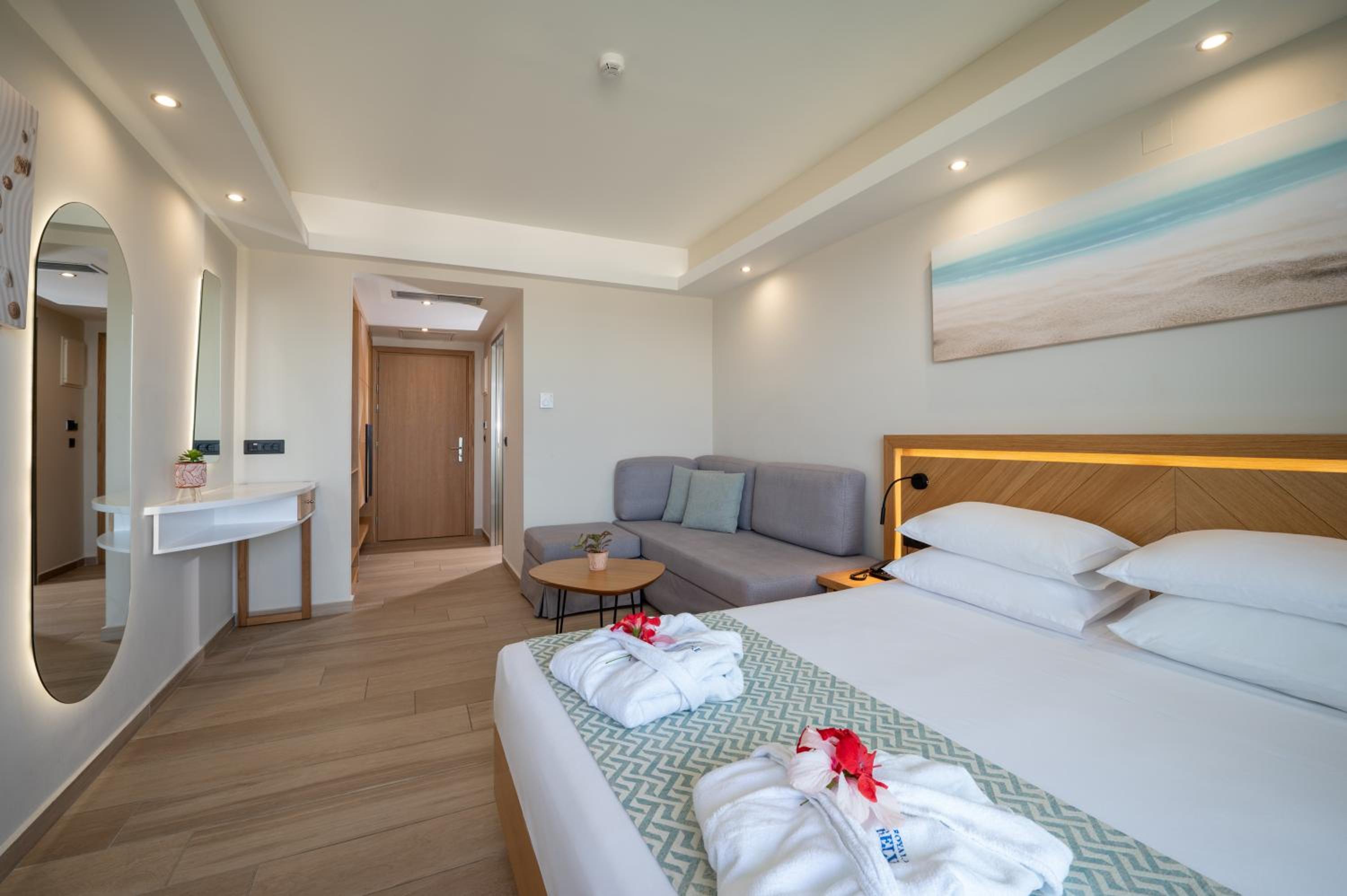 Room, Single, Garden or Mountain View
