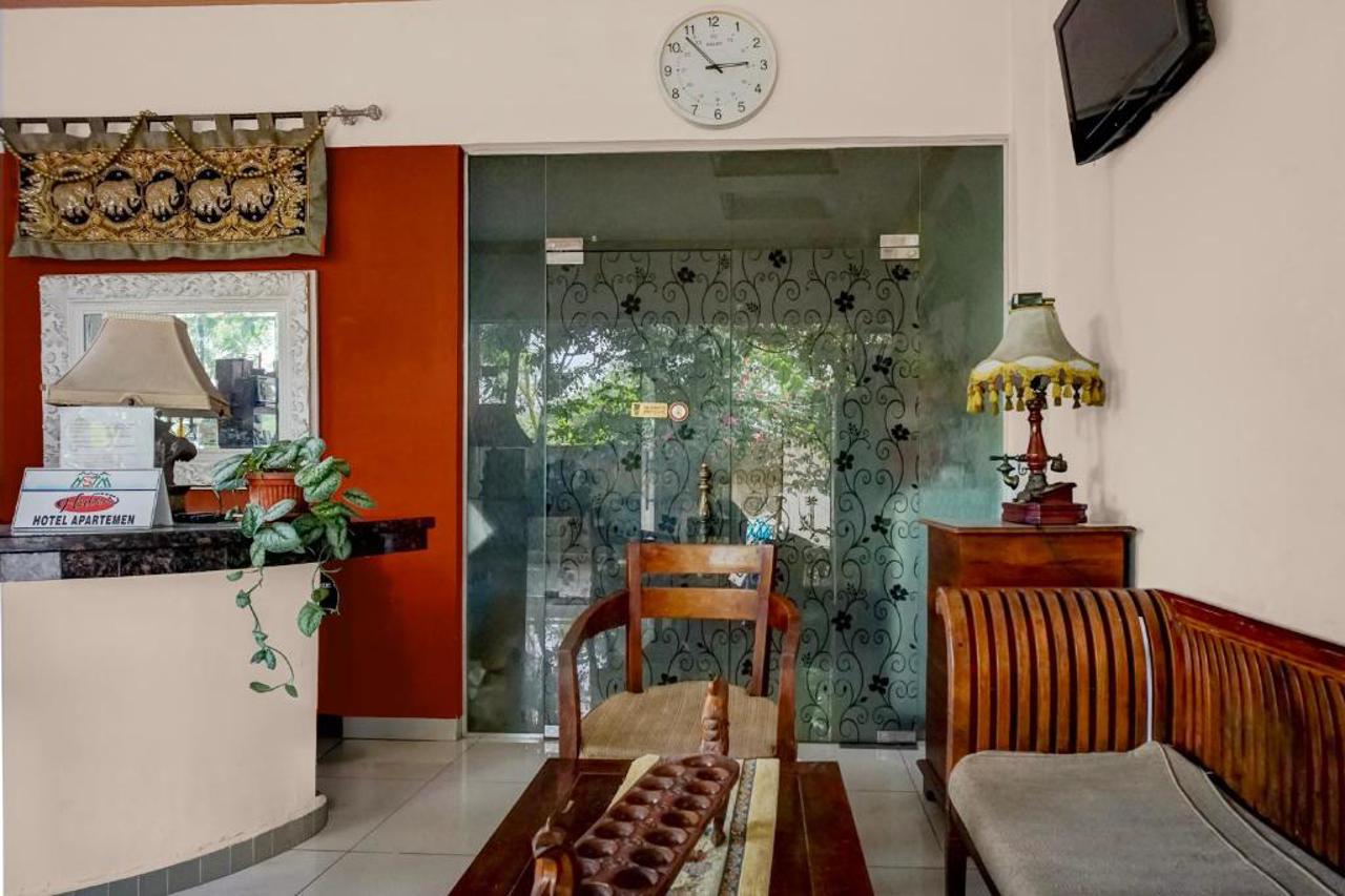 Collection O near University of Sumatera Utara formerly Huber Apartment 7/32