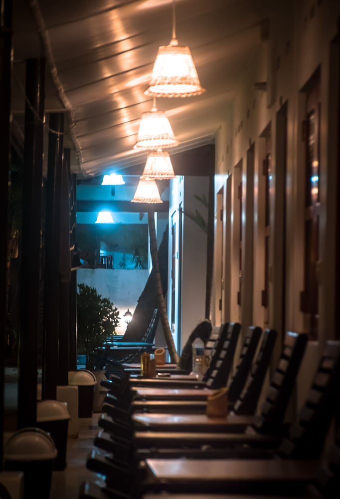 Central Beach Inn 23/50