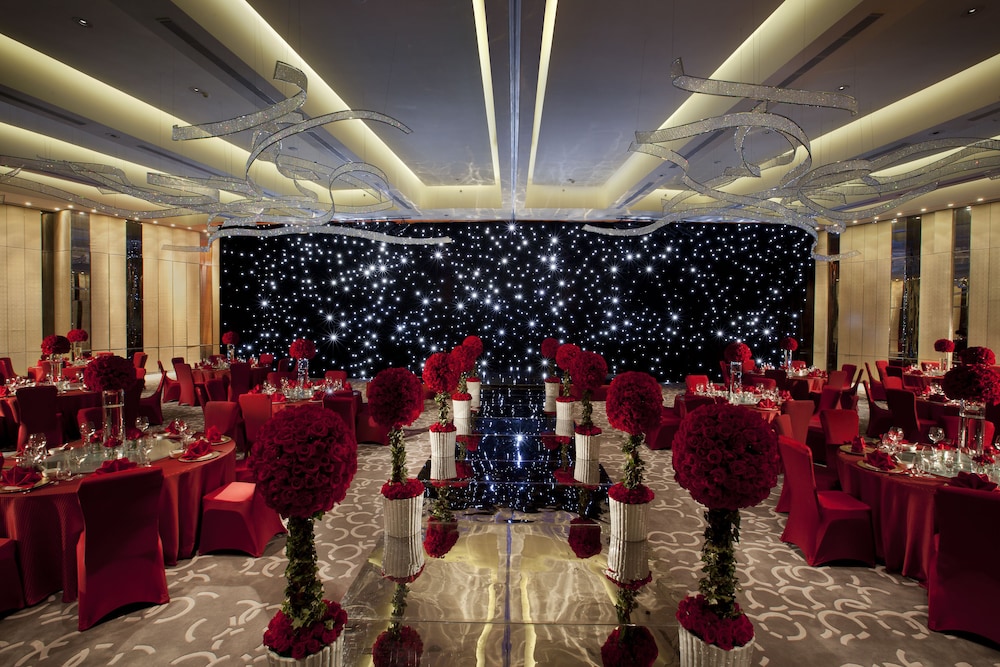 Banyan Tree Tianjin Riverside 38/50