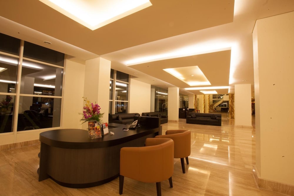 Claro Hotel Kendari 42/62
