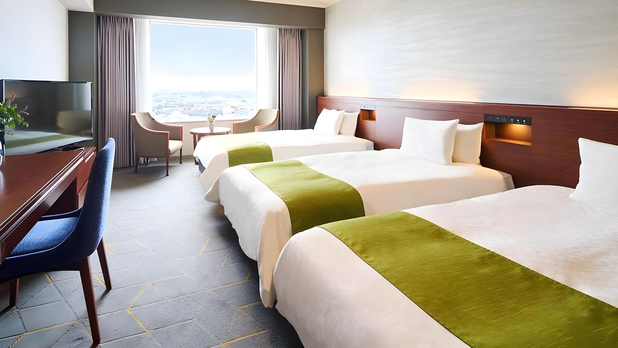 Room, Triple