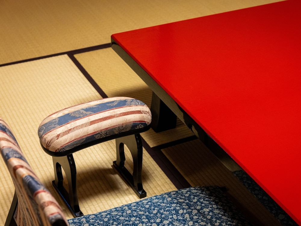 KOSHI NO YADO TAKASHIMAYA 25/50