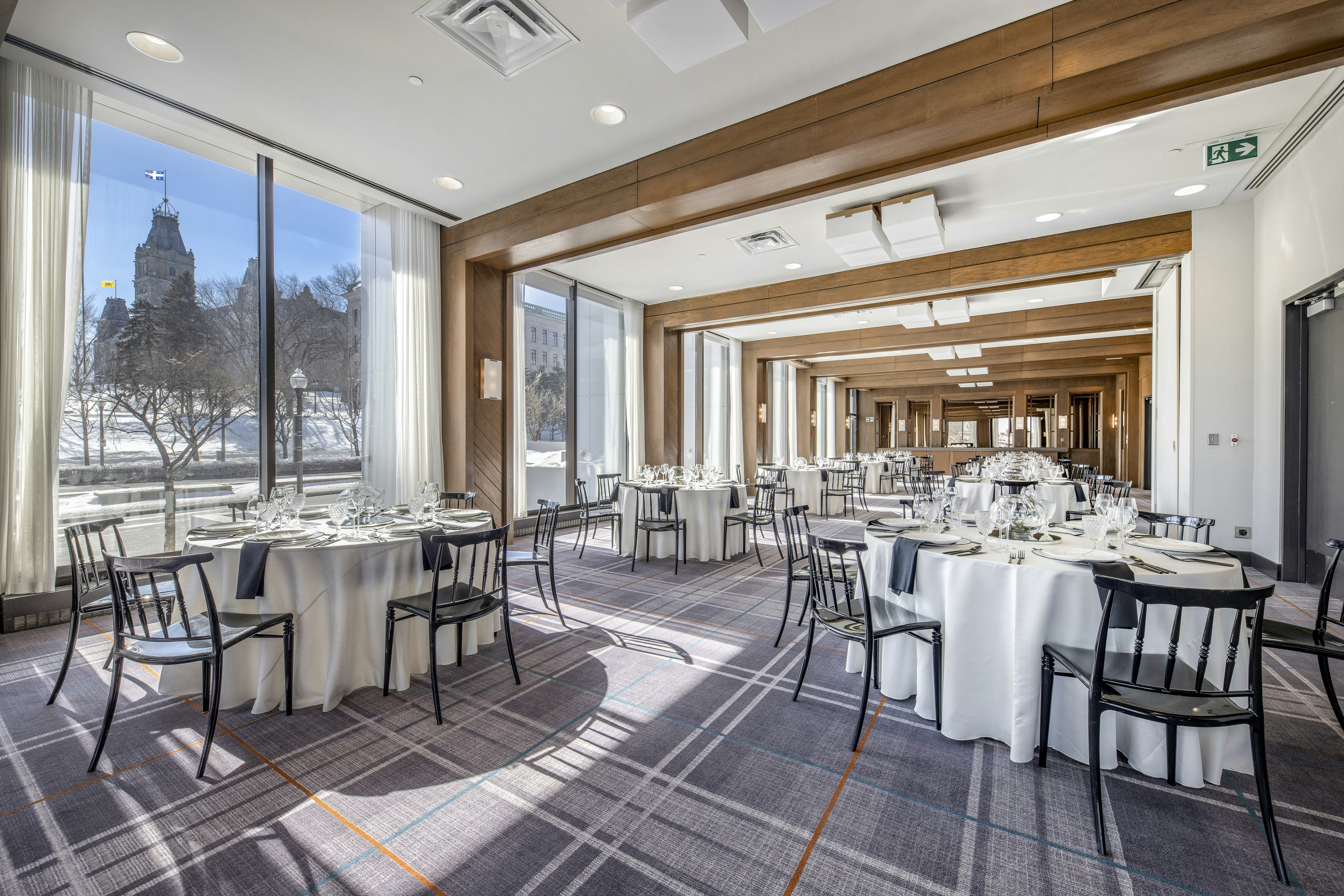 HILTON QUEBEC 44/57